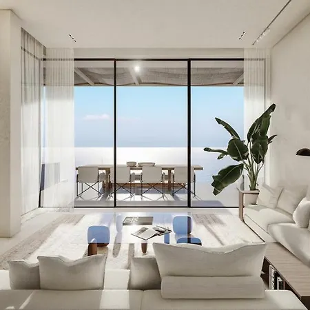 Villa Ellysian Shores Beachfront *