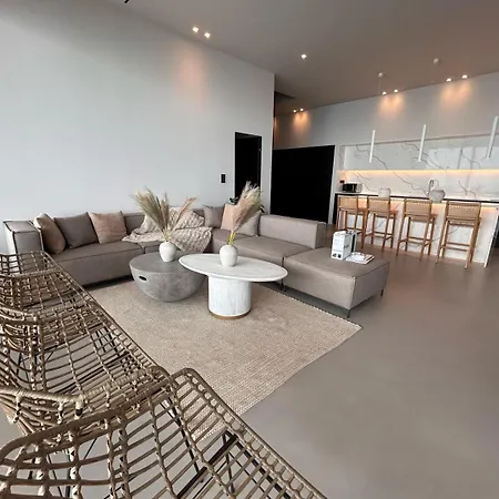 Elysian Shores Beachfront *