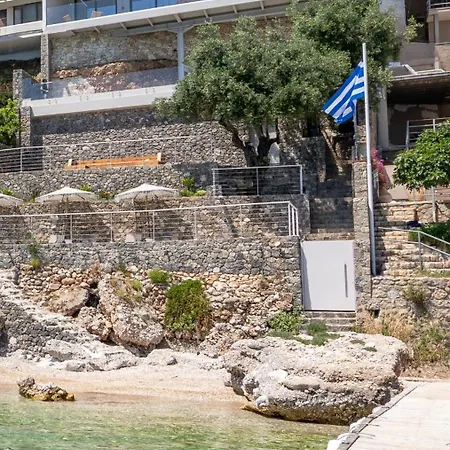 Вилла Elysian Shores Beachfront *