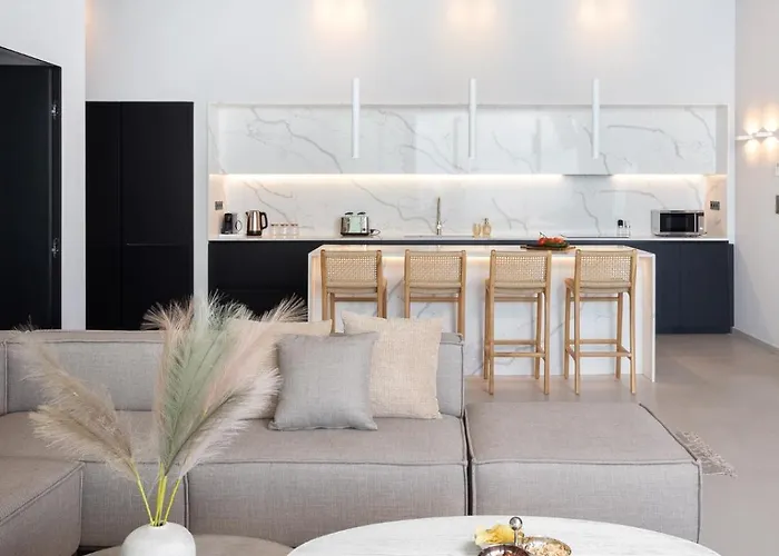 Elysian Shores Beachfront * Glyfa