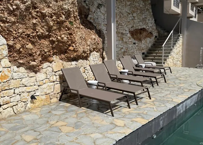 Villa Elysian Shores Beachfront Glyfa