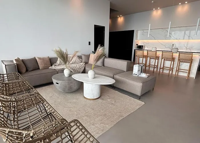 Elysian Shores Beachfront *