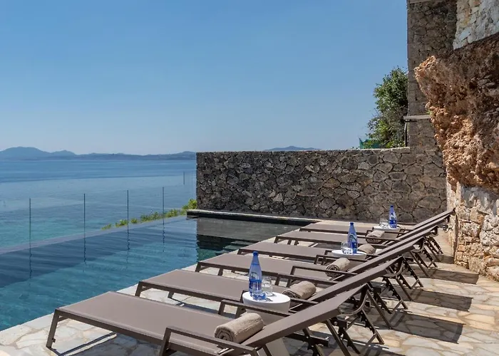 Villa Elysian Shores Beachfront